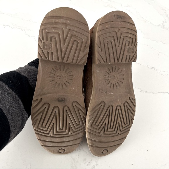 Ugg Quincy Desert Boot Bootie Lace Up Suede Shearling Cabincore Boho Tan Size 9 - Picture 10 of 10